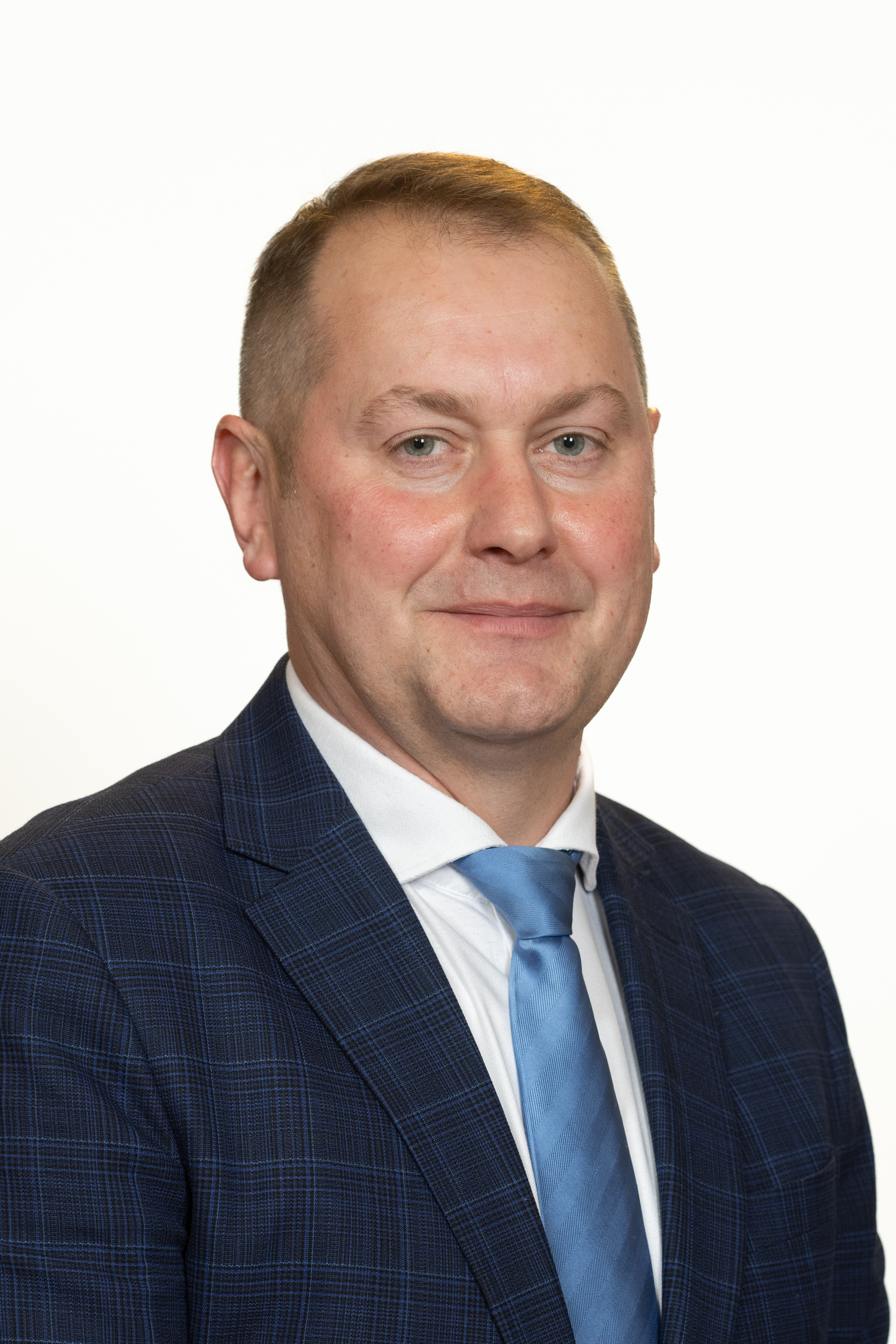 Petrea Dorin Silviu